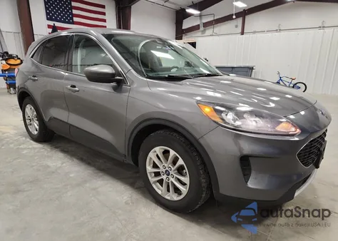 2018 Ford Escape Se from USA, damaged, VIN 1FMCU0G62MUA85302